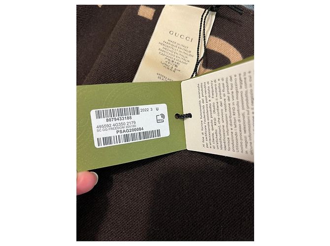 Sciarpa Gucci GG Supreme in Lana Beige e Marrone - vista 3