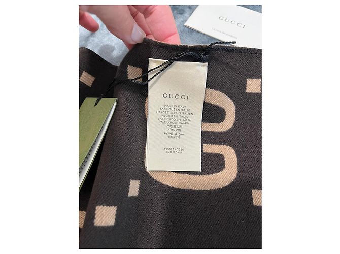Sciarpa Gucci GG Supreme in Lana Beige e Marrone - vista 6