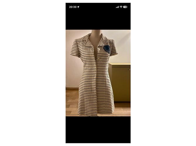 Gestreifte Chanel-Jacke mit Kamelie Schwarz Beige - Ansicht 5