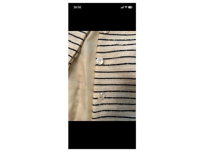 Gestreifte Chanel-Jacke mit Kamelie Schwarz Beige - Ansicht 8