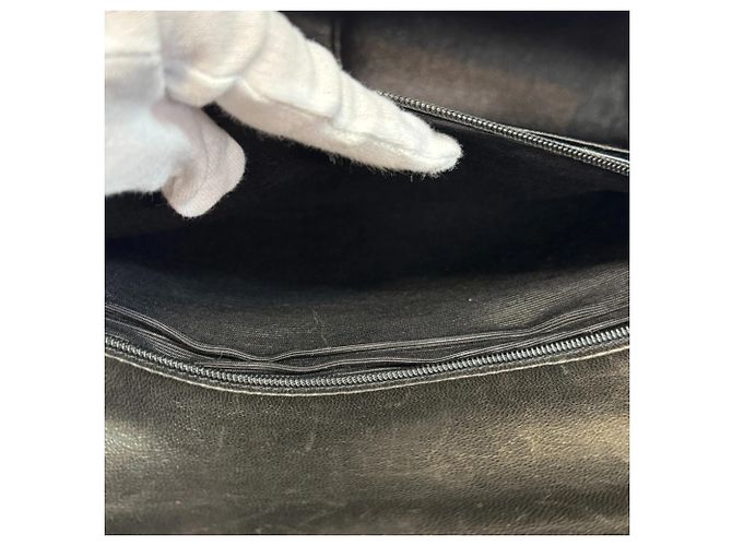 Borsa a Spalla CHANEL Deca Matelassé in Nero - vista 8
