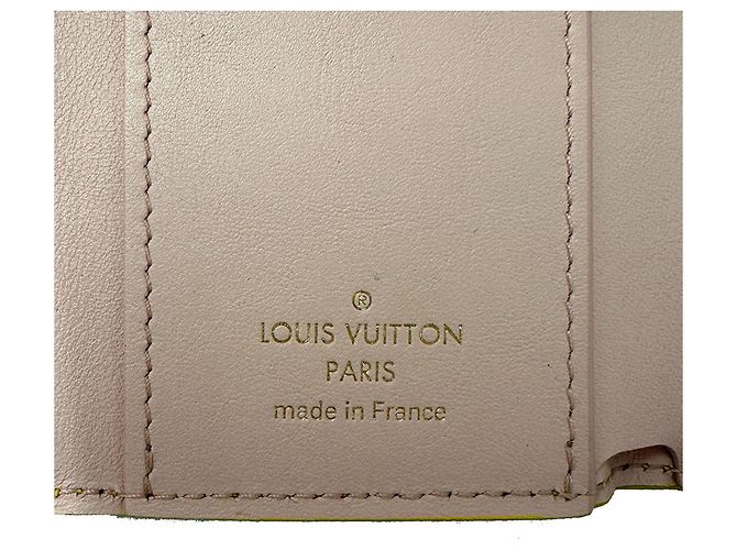 Capucines Damen Dreifach-Brieftasche von Louis Vuitton Gelb - Ansicht 10