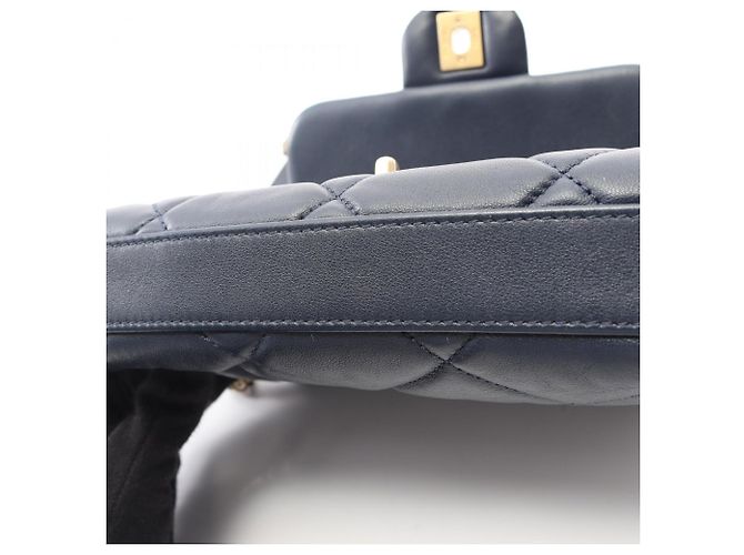 Borsa a spalla trapuntata CHANEL 19 Disneuf Blu navy - vista 8