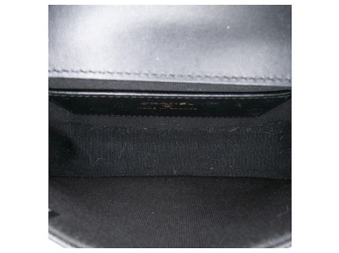 Chanel Preto CC Couro de Corde Quilted Bolsa Meia-Lua com Alça Superior - vista 4
