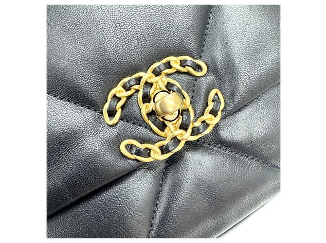 Borsa Chanel 19 in agnello nero - vista 11