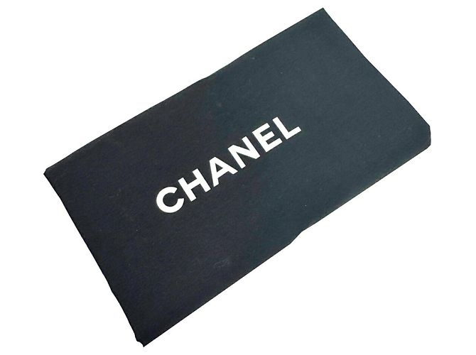 Borsa Chanel 19 in agnello nero - vista 15