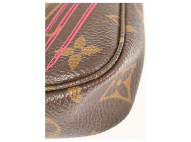 Pochette Accessoires Edizione Limitata Mini in Canvas Monogram Louis Vuitton Marrone - vista 6