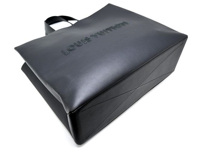 Schwarze Lammleder-Tote von Louis Vuitton - Ansicht 4
