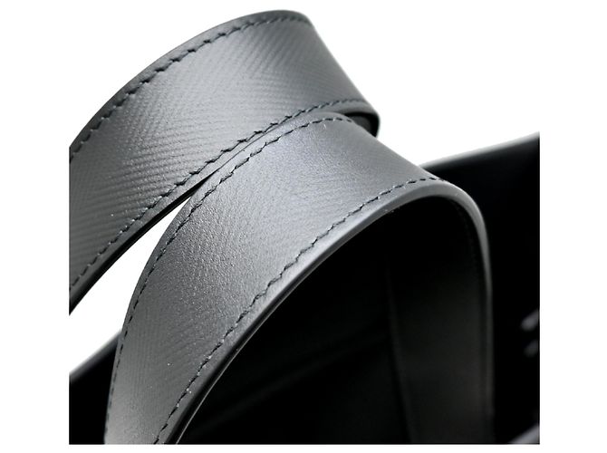 Schwarze Lammleder-Tote von Louis Vuitton - Ansicht 5