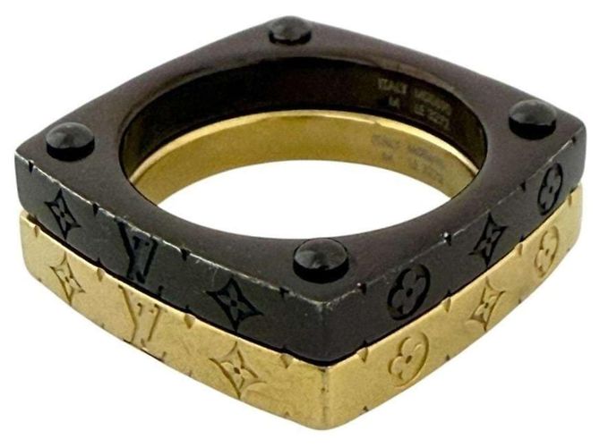 Louis Vuitton Men's Monogram Bold Set Ring - view 7