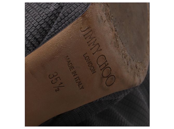 Knöchelhohe Stiefel aus grauem Wildleder mit Echsenprägung von Jimmy Choo - Ansicht 7