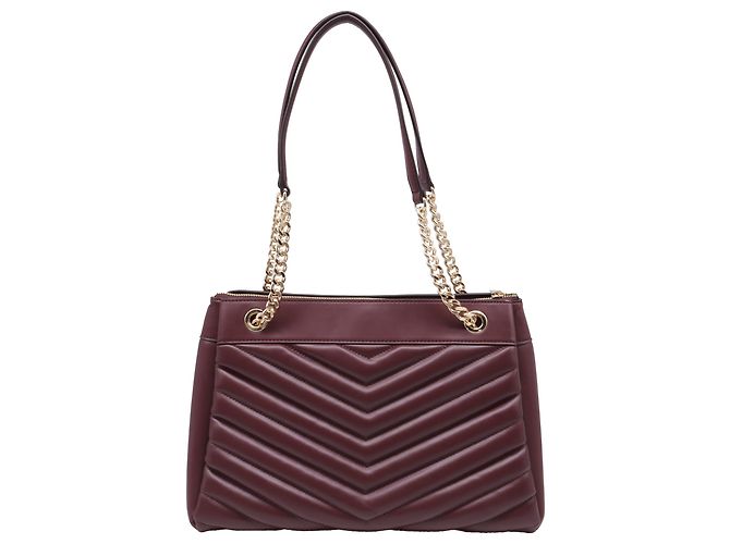 Bolsa tote média Whitney matelassada da Michael Kors em couro bordô - vista 4