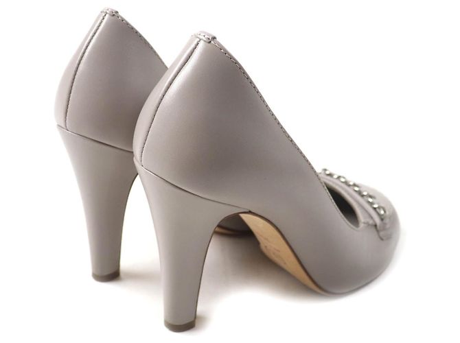 Timeless COCO MarkChain Leder-Pumps von Chanel Grau - Ansicht 2
