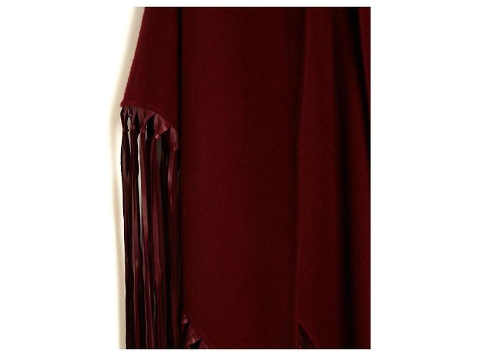 Sciarpa Triangolare Hermès con Frange degli anni '90 in Cashmere e Pelle Bordò - vista 2
