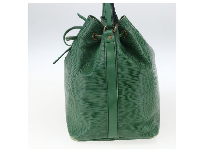 Louis Vuitton Petit Noe Epi Leather Small Verde - vista 4