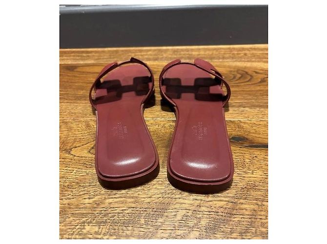 Sandali Hermès Oran in pelle bordeaux Bordò - vista 9