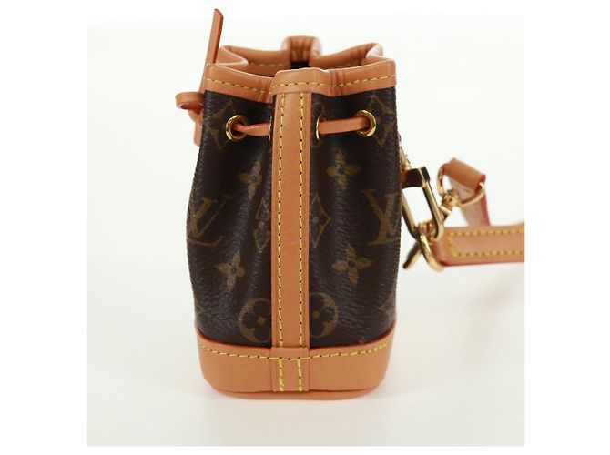 LOUIS VUITTON Borsa Mini Icona Trio Monogram 2021-2025 M81081 Auth LV 165361SM Monogramma - vista 31