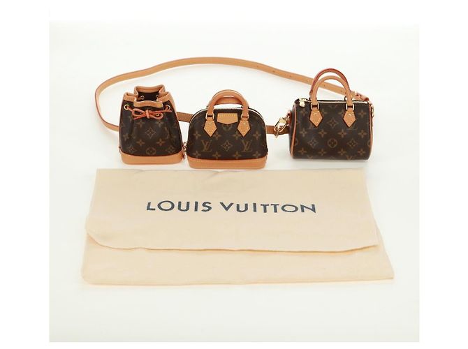 LOUIS VUITTON Borsa Mini Icona Trio Monogram 2021-2025 M81081 Auth LV 165361SM Monogramma - vista 38