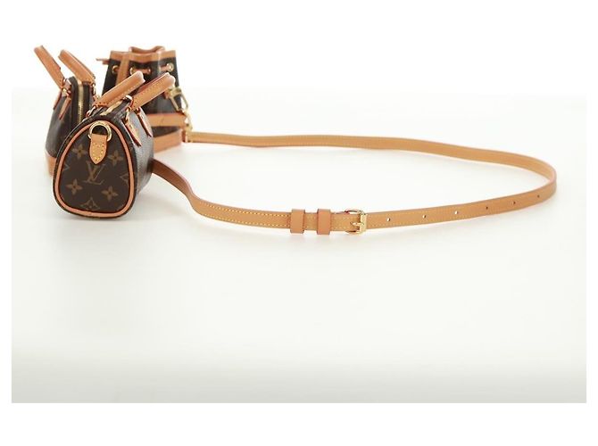 LOUIS VUITTON Borsa Mini Icona Trio Monogram 2021-2025 M81081 Auth LV 165361SM Monogramma - vista 4