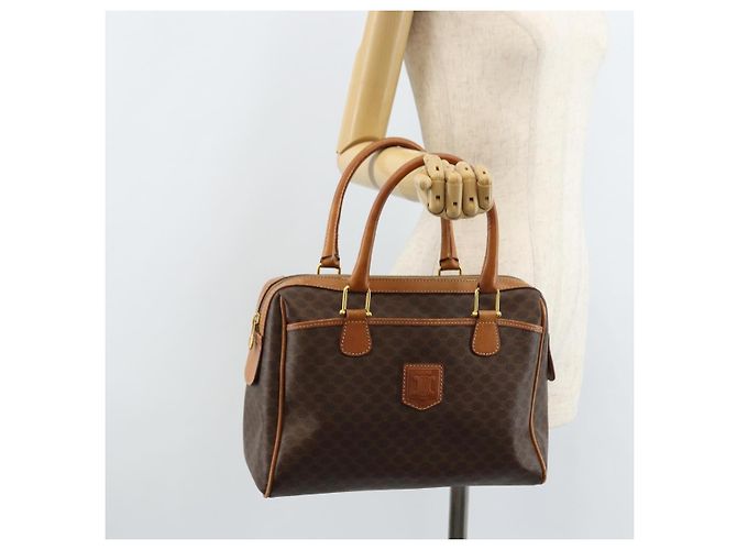 Céline Borsa a mano in tela Macadam CELINE in pelle PVC marrone oro Auth ep13448 D'oro - vista 24