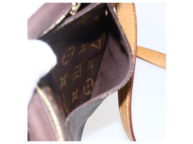 LOUIS VUITTON Bolsa de Hombro Monogram Menilmontant PM M40474 LV Auth ep13331 Monograma - vista 23