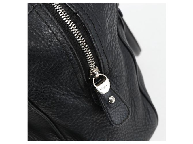 Borsa a mano in pelle nera e argento Gancini di Salvatore Ferragamo Auth am10666 Nero - vista 10