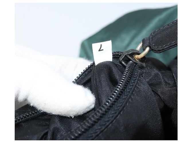 PRADA Borsa a mano in nylon verde argento Auth 172255 - vista 11