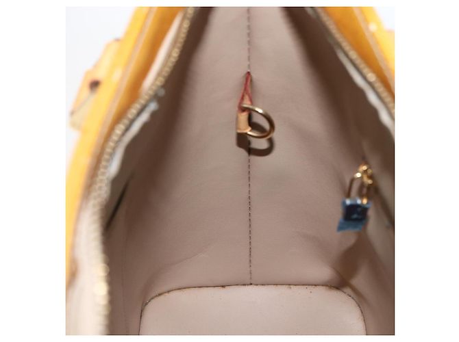 LOUIS VUITTON Borsa a mano Monogram Vernis Houston Gialla M91121 LV Auth ka2560 Giallo - vista 19