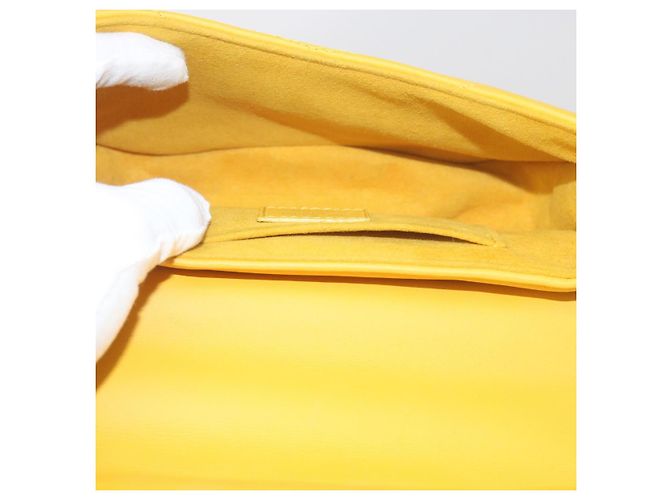 LOUIS VUITTON Borsa a Spalla New Wave Chain PM Pelle Gialla LV Auth 60852SAV Giallo - vista 10