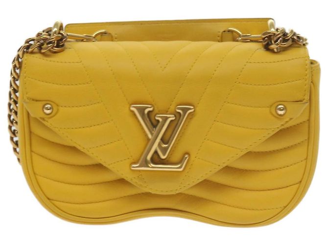LOUIS VUITTON Borsa a Spalla New Wave Chain PM Pelle Gialla LV Auth 60852SAV Giallo - vista 13