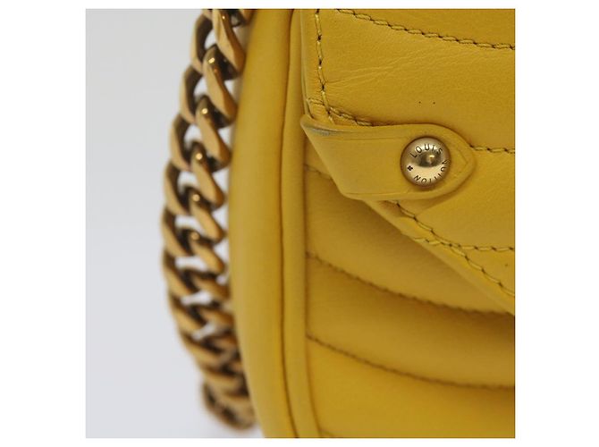 LOUIS VUITTON Borsa a Spalla New Wave Chain PM Pelle Gialla LV Auth 60852SAV Giallo - vista 2