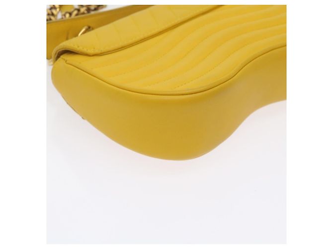 LOUIS VUITTON Borsa a Spalla New Wave Chain PM Pelle Gialla LV Auth 60852SAV Giallo - vista 21