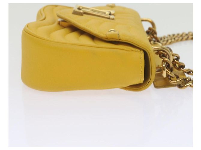 LOUIS VUITTON Borsa a Spalla New Wave Chain PM Pelle Gialla LV Auth 60852SAV Giallo - vista 5