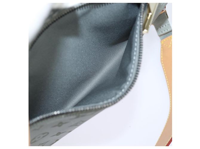 LOUIS VUITTON Borsa a Spalla in Titanio Monogram Grigia M43884 Auth 79277SAM Marrone - vista 29