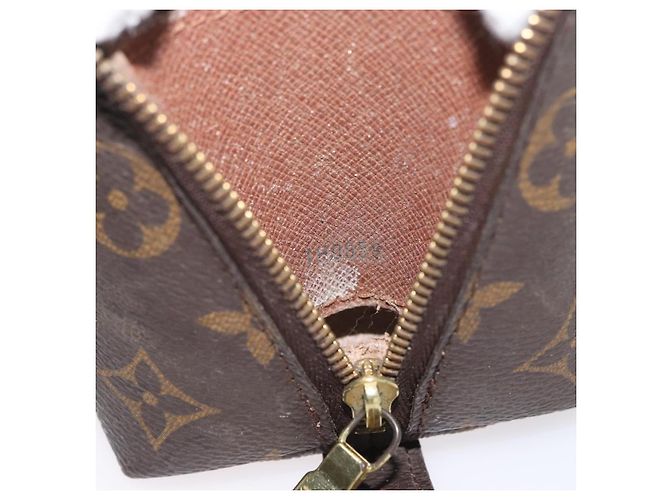 LOUIS VUITTON Pochette Cosmetica Demi Ronde Monogram M47520 LV Auth bs33503 Monogramma - vista 12