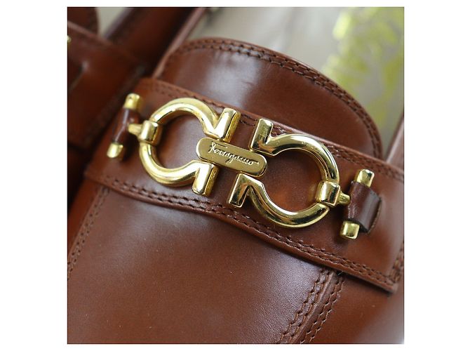 Mocassini in pelle BABS Double Gancini di Salvatore Ferragamo Marrone Bronzo - vista 5