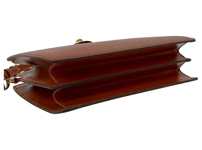 Borsa a Spalla Louis Vuitton Capucines in Pelle Epi Marrone - vista 8