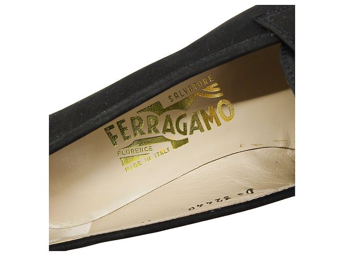 Pumps BABS in nubuck di Salvatore Ferragamo Nero - vista 8