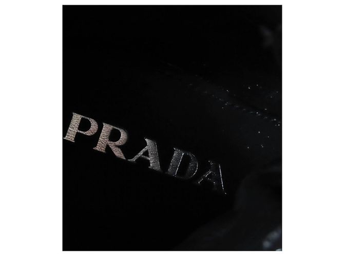 Botas de cuero cepillado con logo triangular de Re-Nylon de Prada Negro - Ansicht 11