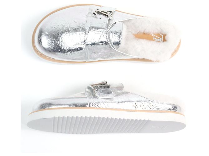 Leder-Sandalen mit Monogram Flower Gürtel und LV-Initialen von Louis Vuitton Silber - Ansicht 3