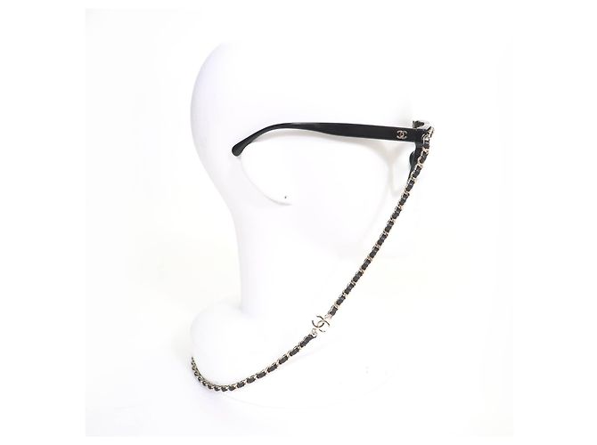 Timeless Gafas de sol Chanel COCO Mark Chain Negro - vista 4