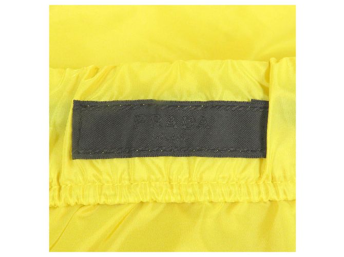 Prada Shorts aus recyceltem Polyamid Gelb - Ansicht 6