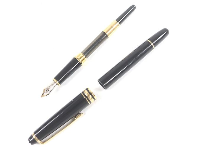 Pluma Montblanc Meisterstück 14K Negro - vista 3