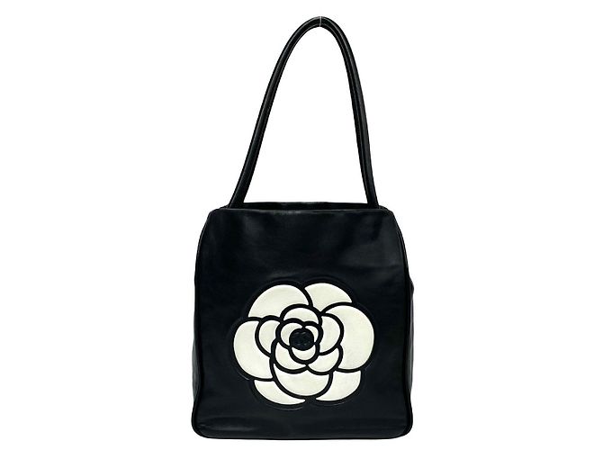 Timeless Borsa 2 in 2 in pelle di agnello Camelia di Chanel Nero Bianco - vista 2