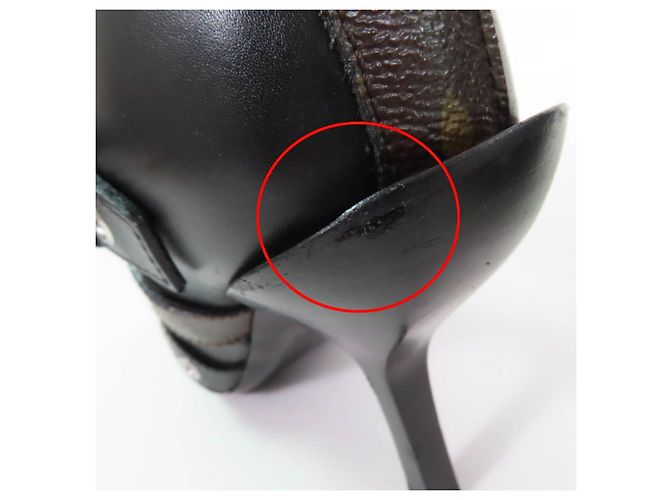 Stivaletti in pelle Monogram Louis Vuitton Nero - vista 15