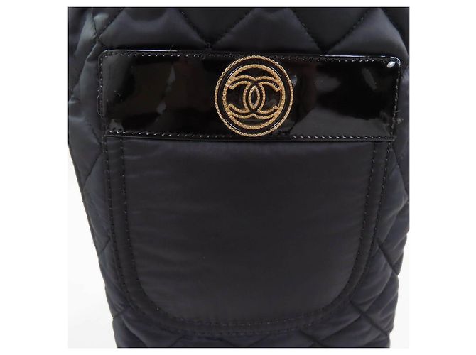 Timeless 2-in-1 Stiefel aus Lackleder mit COCO-Logo-Design von Chanel Schwarz - Ansicht 10