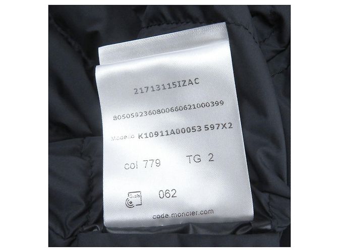 Moncler BERRE GIUBBOTTO Polyester Down Jacket Blue Navy blue - view 11