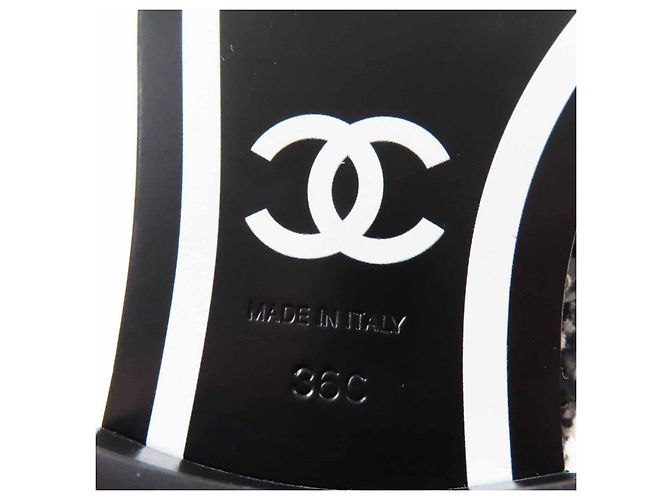 Timeless Botines cortos de tweed con cierre Turnlock COCO de Chanel Negro Blanco Dorado - vista 9