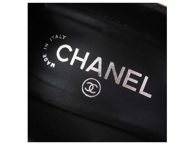 Timeless Chanel COCO Mark Matelassé Leder-Pumps Schwarz - Ansicht 9