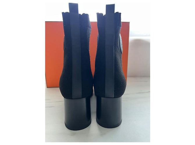 Botines Hermès Volver Jenna 60 de tejido negro - vista 2